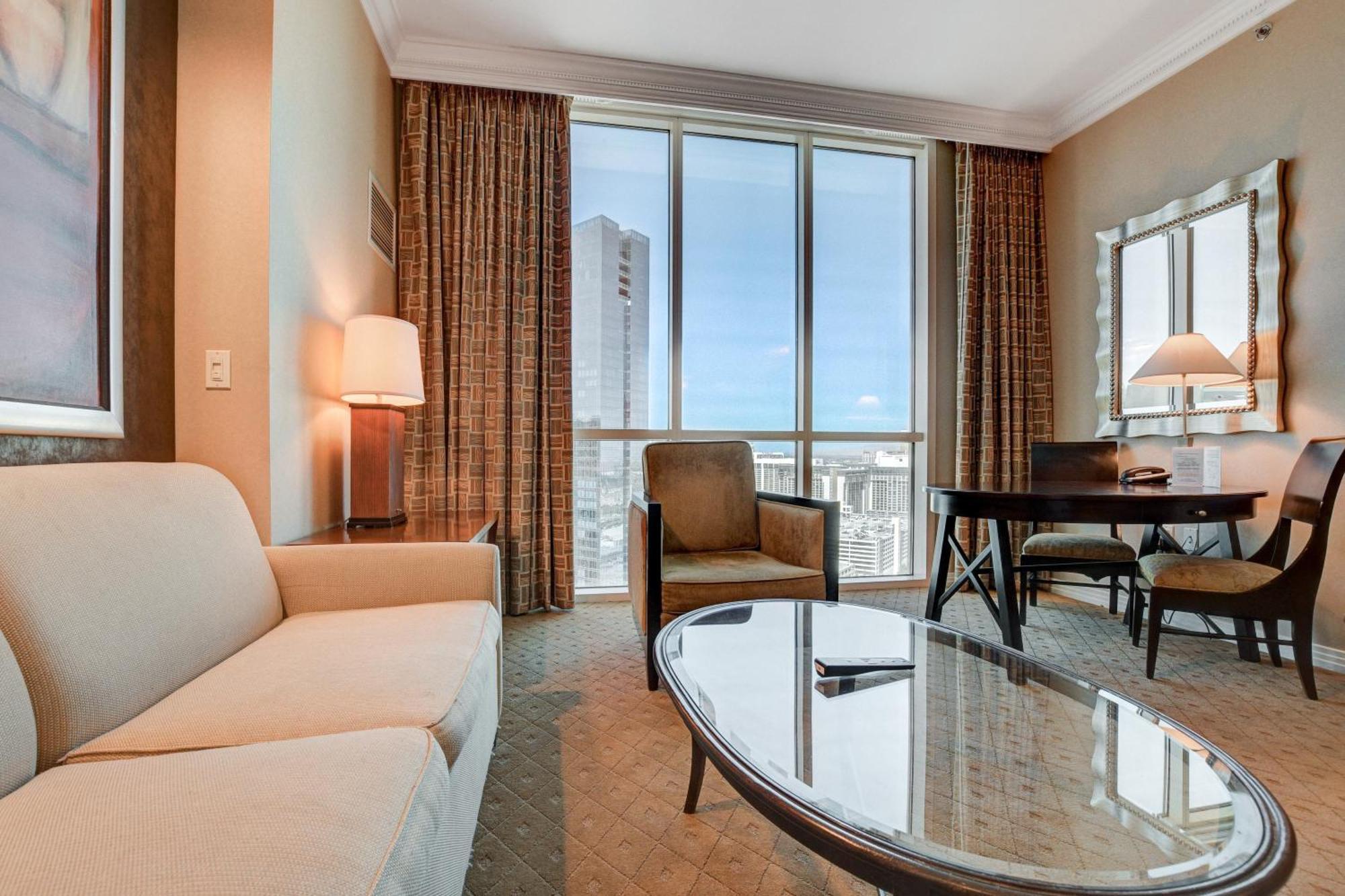 Classic Suite Mgm Signature 25Th Flr Pool View Лас-Вегас Экстерьер фото